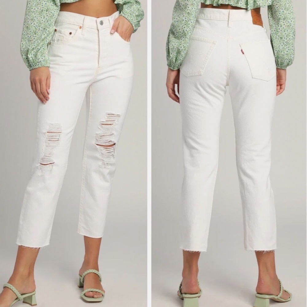 Levi’s 501 Original High Rise Straight Leg Distressed Raw Hem Jeans NWT 26/30